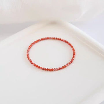 Pretending to be a premium natural Southern Red Agate bracelet with red rope for women